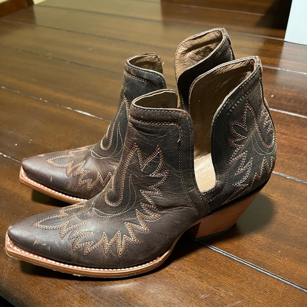 Ariat Booties